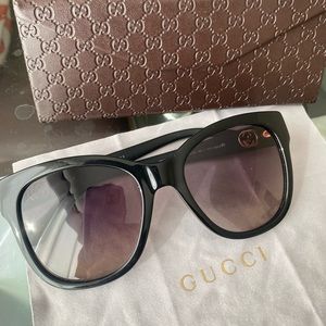 100% Authentic Gucci Sunglasses